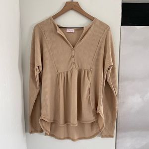 Pink Lily Blouse Womens Size S Long Sleeve NWOT Loose Fit Flowy Beige Tan Casual